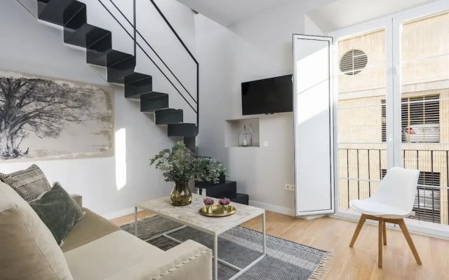 Elegant One-bedroom Apartment Trinidad Grund E
