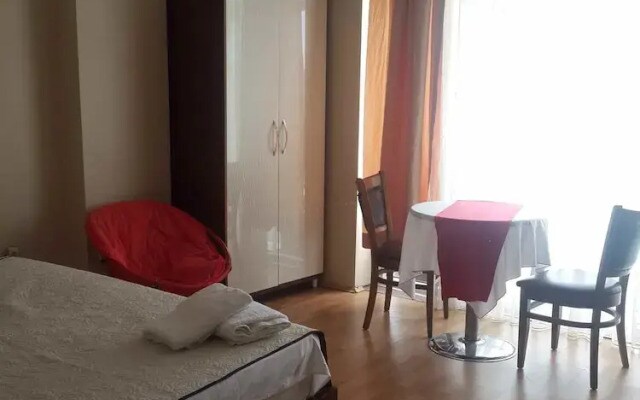 Deniz Otel