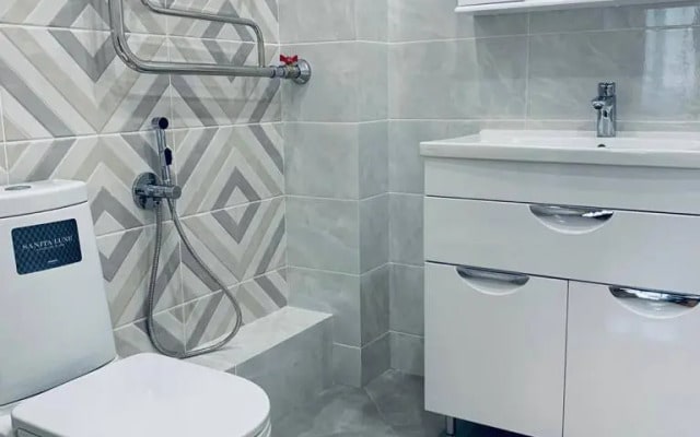 Pritomskij 29 Trehkomnatnye apartamenty rjadom s Kadetskim uchilischem
