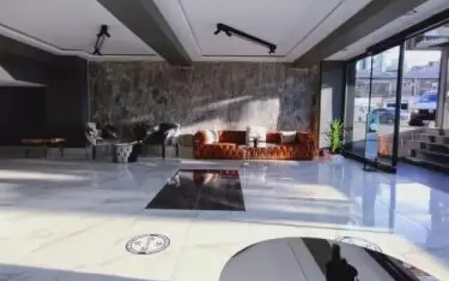 hola suites hotel