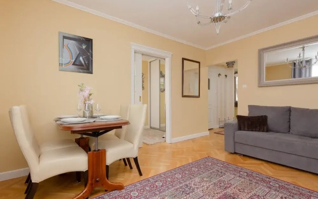 Miodowa Apartment Krasiński Garden