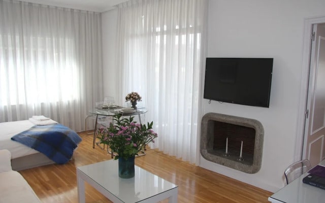 Apartamentos Los Jerónimos