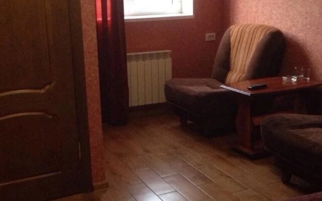 Frau Dona Hotel