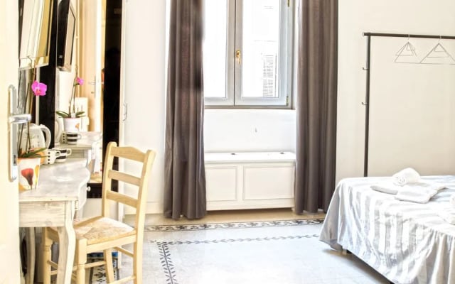 Andromeda Luxury Holiday Apartment in Colosseum