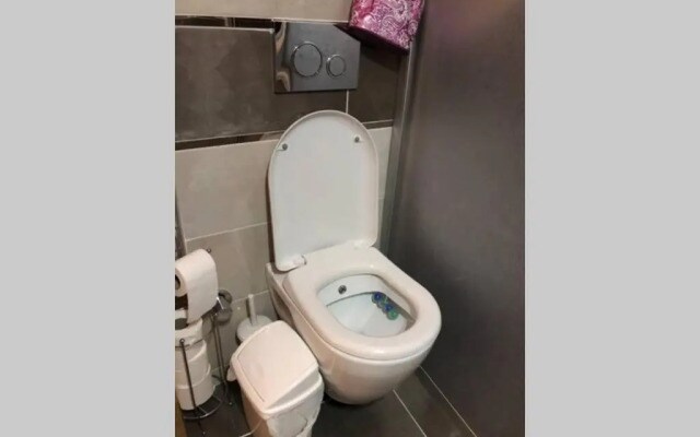 Comfy 3 Room House with Garden