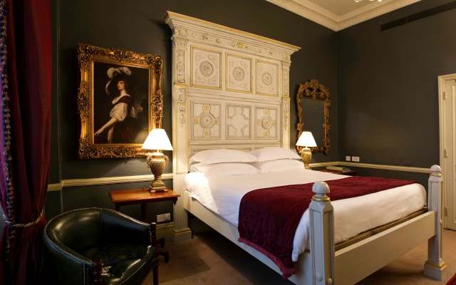 The Gore London – Starhotels Collezione
