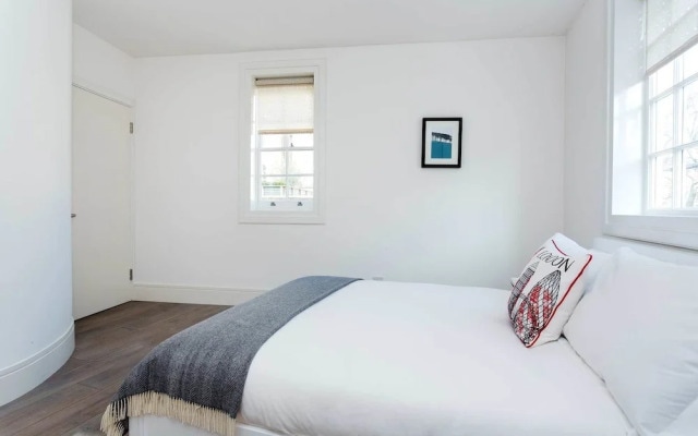 Veeve - Belgravia Mews