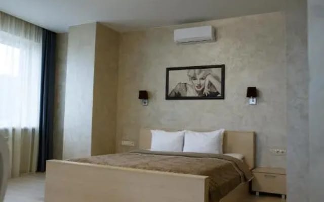 Riviera Country Club Hotel Complex