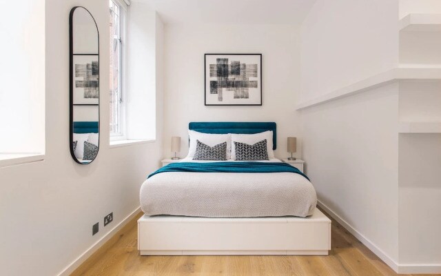 2 Bed 2 Bath Apartment Off Regent Street