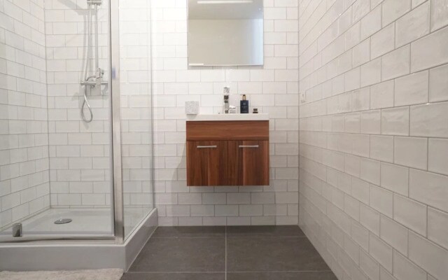 Marnix residence