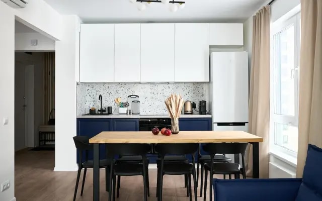 MyHome YourHome (МайХоум ЙоХоум) на улице Парадная