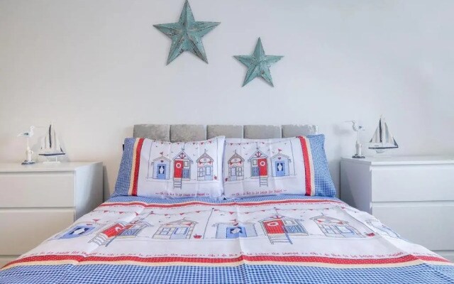 Cleethorpes Holiday Home SLEEPS 6