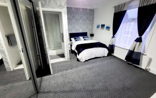 Comfortable Stay - Ivor St