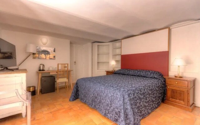 Farnese 48