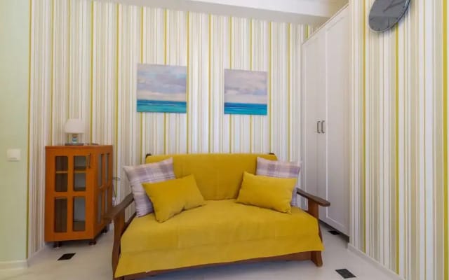 Vverkh Guest House