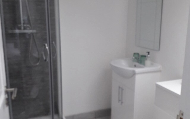 Molyneux Apartments