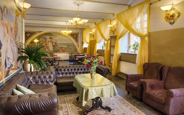 Hotel Taurus
