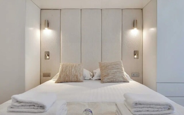 Chic Apartment - 1br/4p - Republique