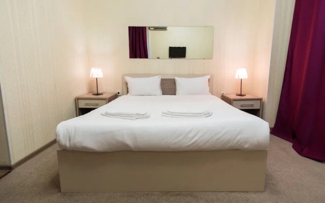 Park Hotel May