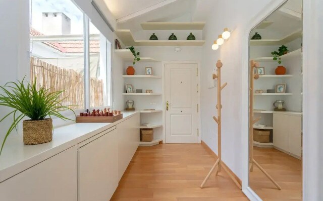 Stylish Penthouse Private Terrace Plaza Mitjana