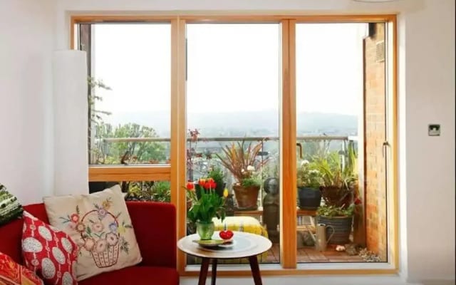 Fabulous Views From Lovely Mini Penthouse