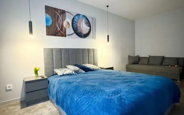 Апартаменты на Портовом переулке, 8