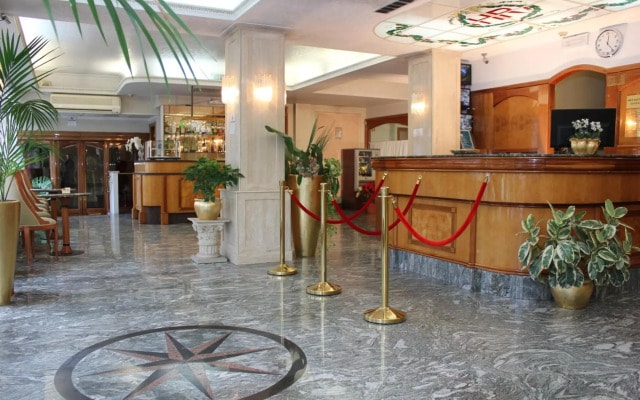 Hotel Romulus