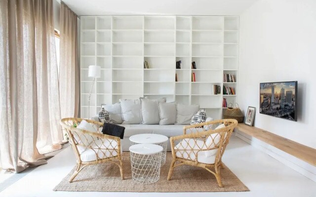 Apartment Warsaw Smolenskiego
