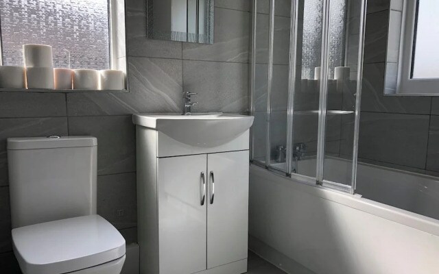 Immaculate 3-bed House in Nottingham