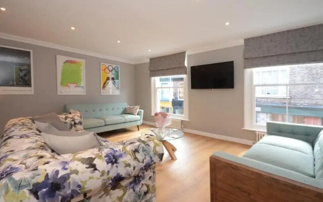 Fossgate Luxury Duplex City Centre Apartment
