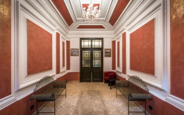 Party Underground with Pooltable