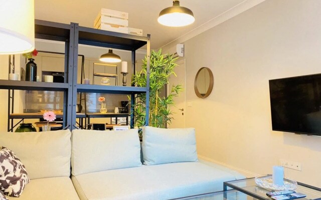 Missafir Central and Refreshing Flat in Beyoglu