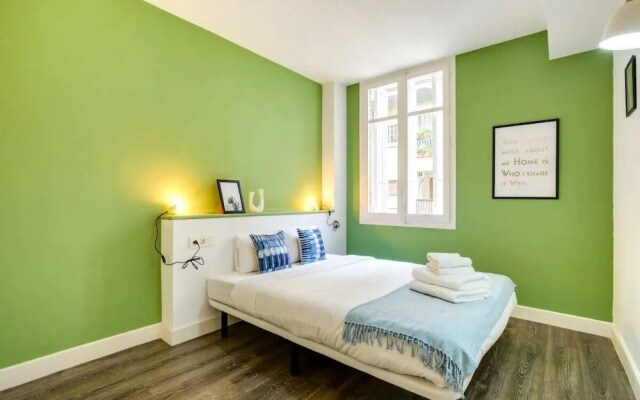 Joyful 2bed Apartment in the Traditional Gracia