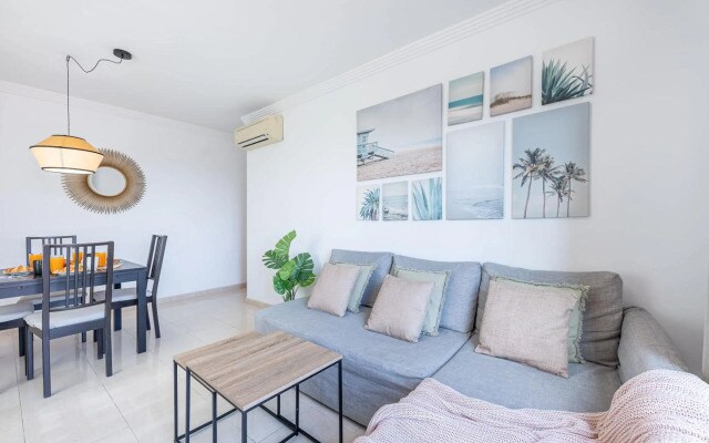 Estupendo apartamento junto a magníficas playas