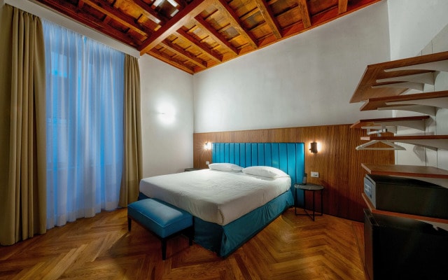 Capranica Apartment