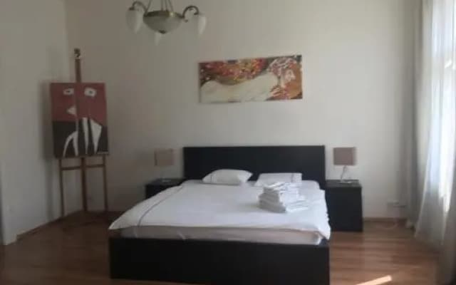Exclusive apartment on Zborovska