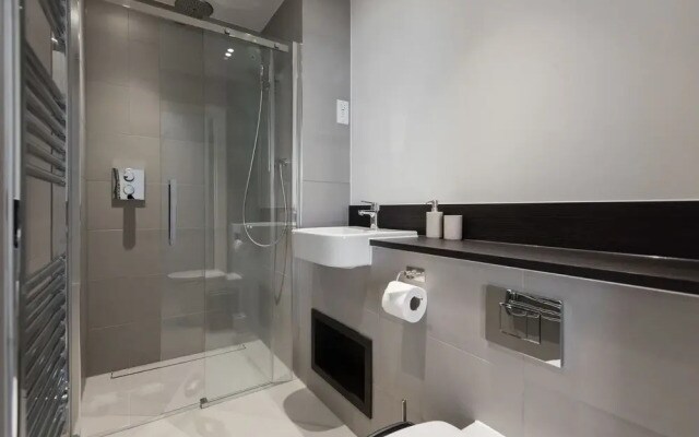 Platinum Apartments in Camden 9985