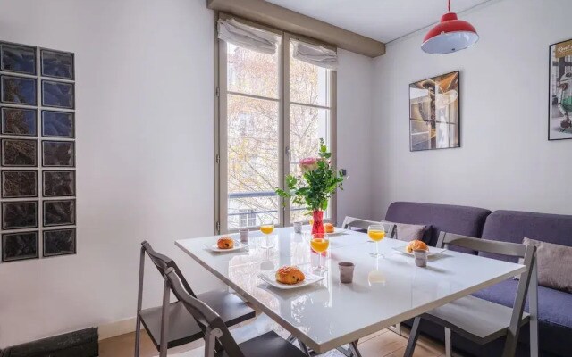 Paris Marais Bouquet Residence