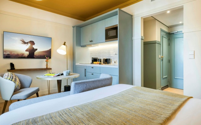 Citadines Canal Amsterdam