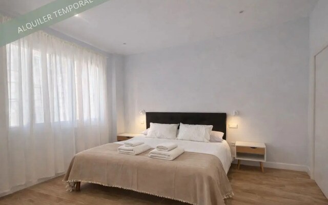 Ifema V in Madrid With 1 Bathrooms