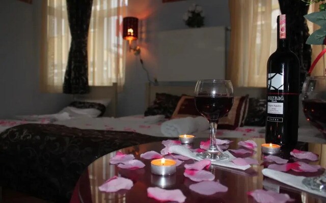 Hotel Kaya