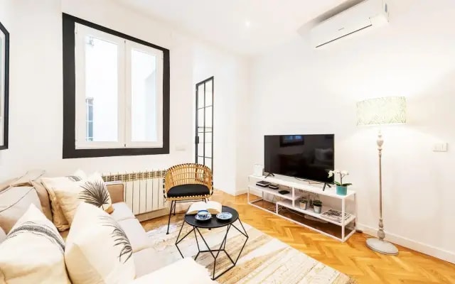 2 BD apartment next to Atocha train station. Atocha