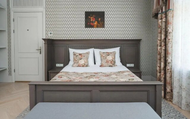 Roze Boutique Hotel