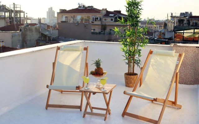 Cihangir VAV Suites