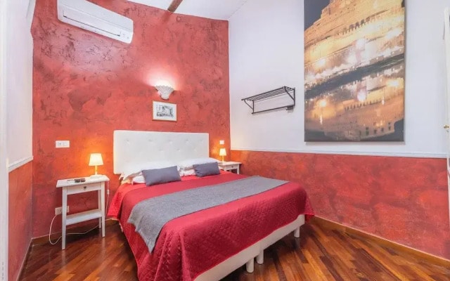 Room-skylight Double Room in History Hou
