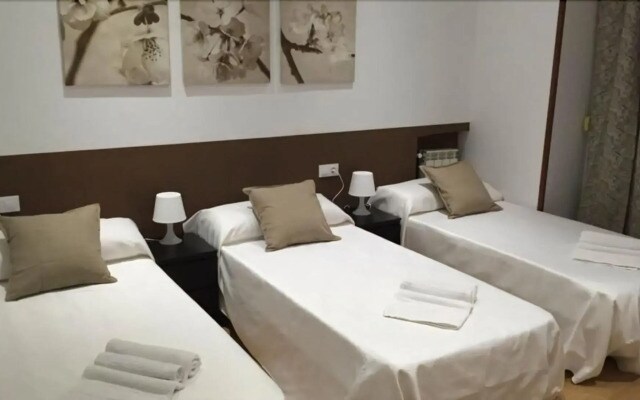 LM Rooms Opera
