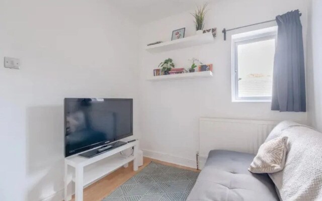Stylish & Homely 1BD Flat - Walthamstow!