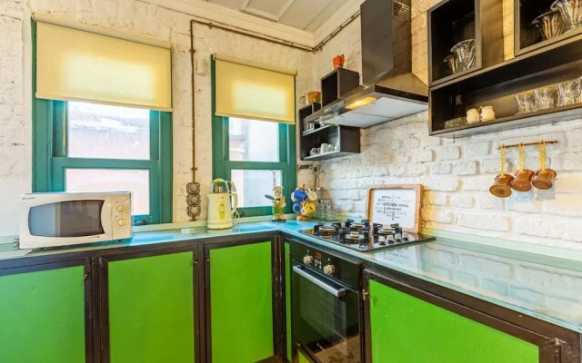 Historic House near Popular Landmarks in Balat