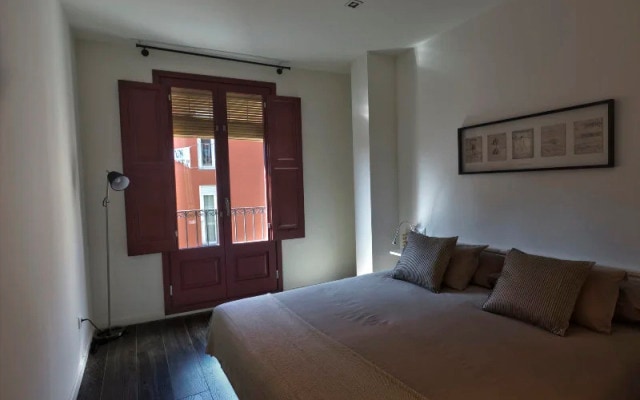 Apartamentos Med Ramblas