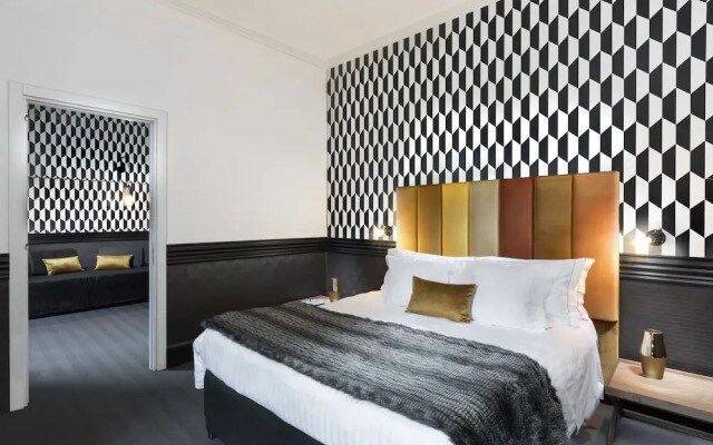 Marco Aurelio Suites